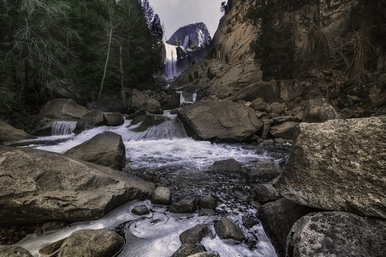 Vernal Falls - Yosemite National Park